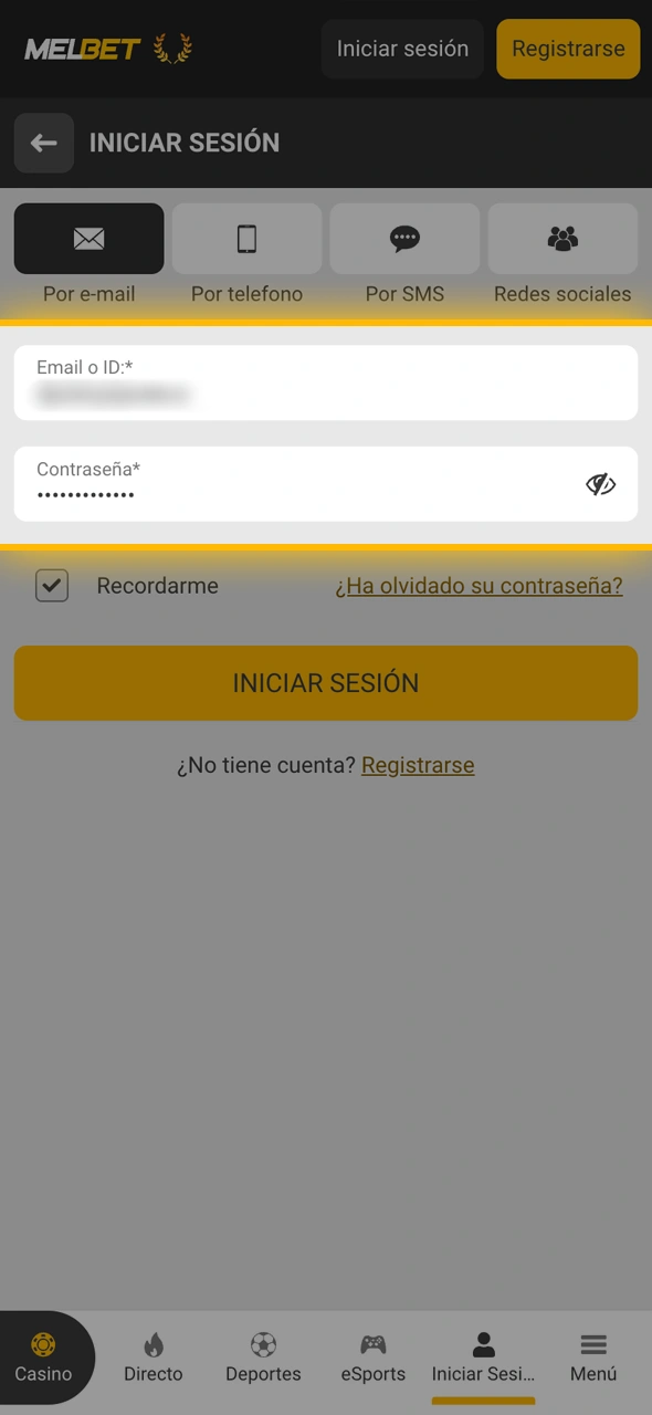 Escribí tu nombre de usuario, ID o correo y tu contraseña en el portal de Melbet.